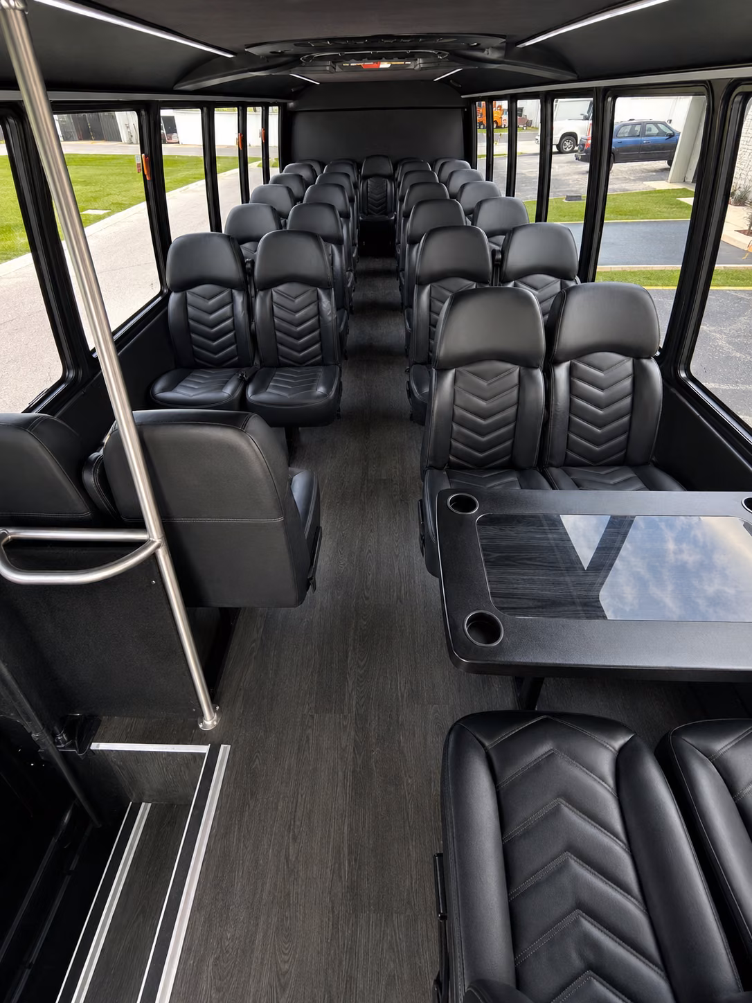 minibus rentals for smaller south jordan prom groups